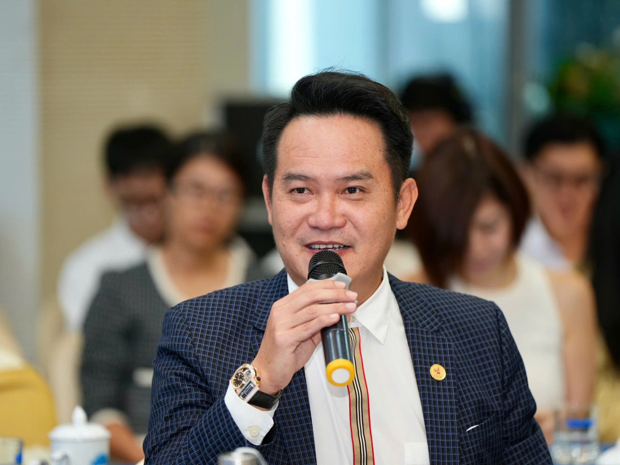 doanh-nghiep-k ien-nghi-khong -thu-thue-bo-s ung.jpg